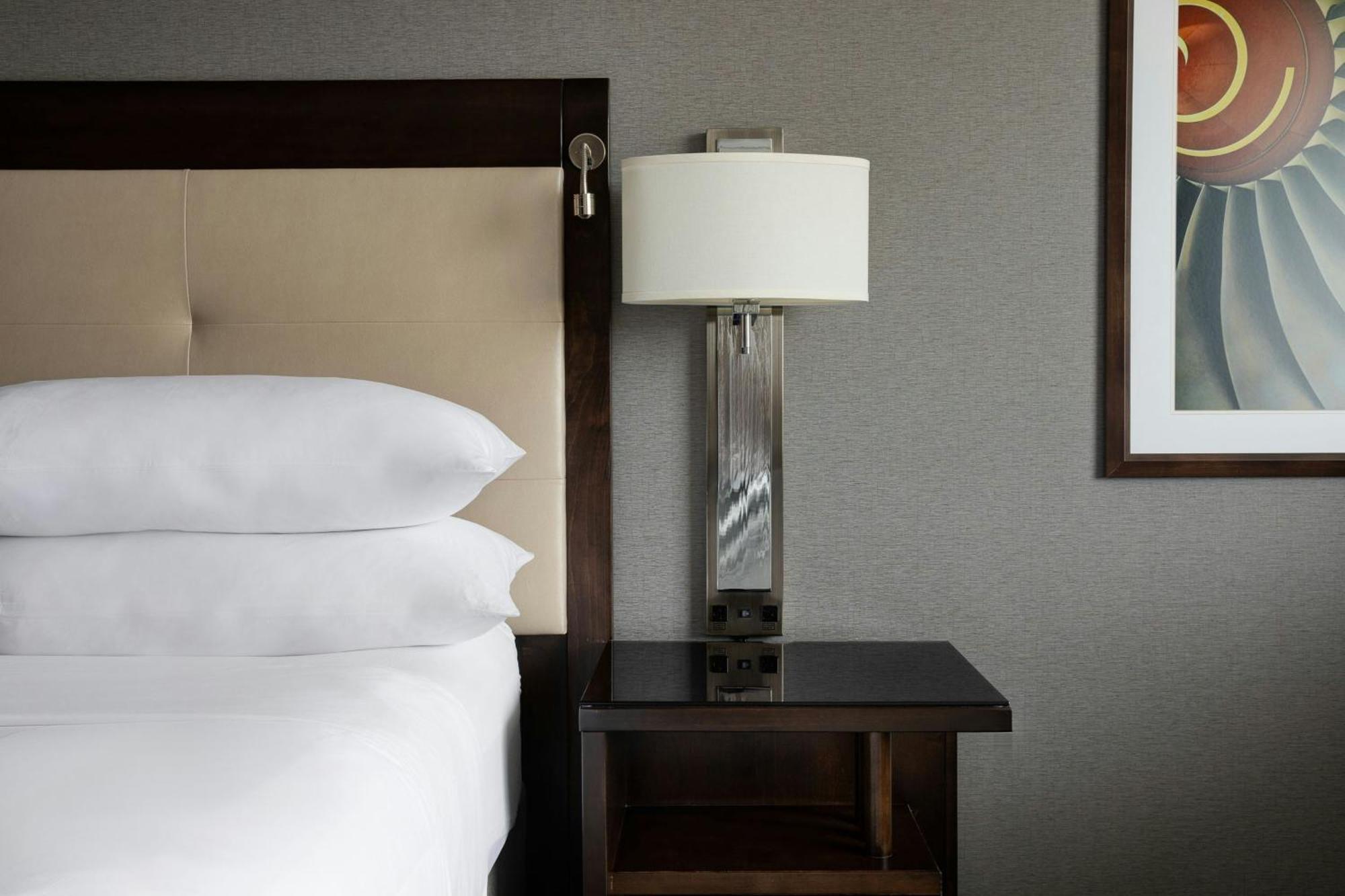 Hotel Marriott St. Louis Airport Edmundson Exterior foto